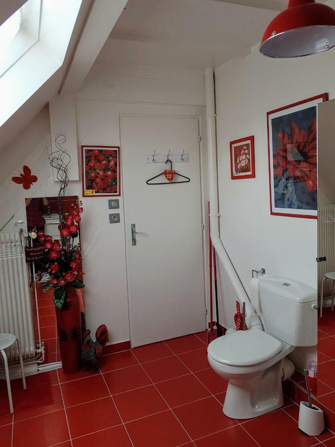 Le Nid Fleuri De Cravanche Exterior foto